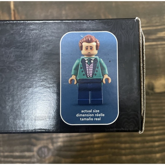 LEGO 40521 Mini Haunted Mansion Disney Retired Set New Sealed Collectible - Picture 4 of 5